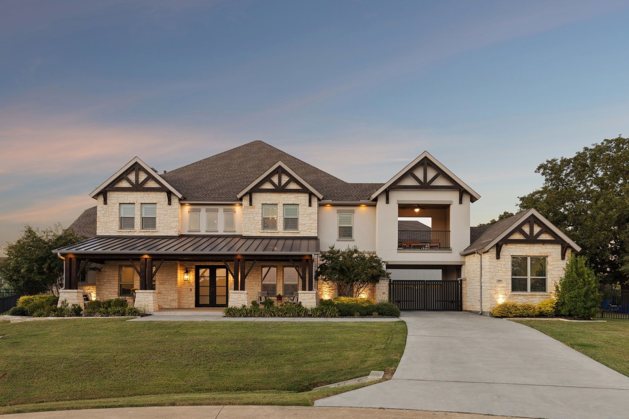 3809 Bradbury Circle