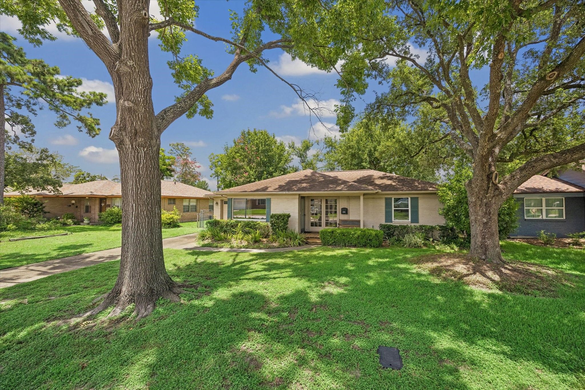 6306 Woodbrook Lane