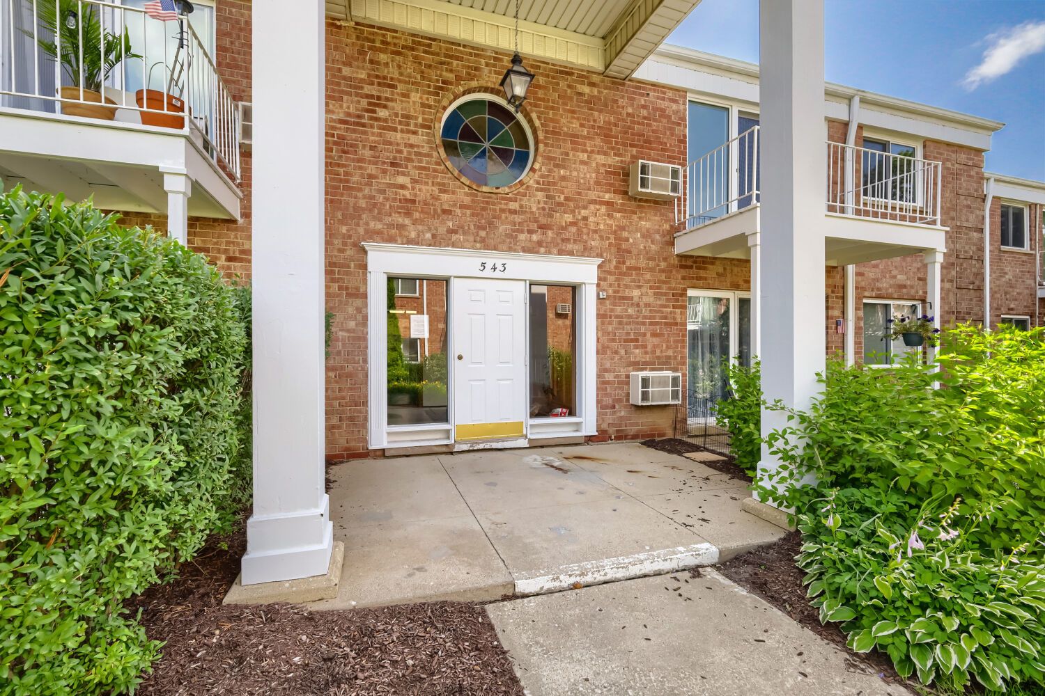 543 Burlington Avenue 212