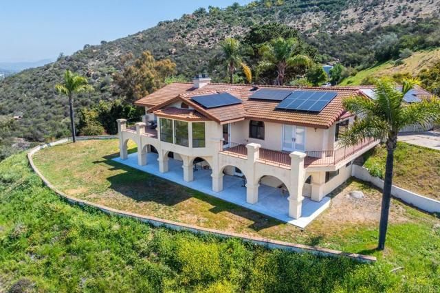 2702 Country Club Drive