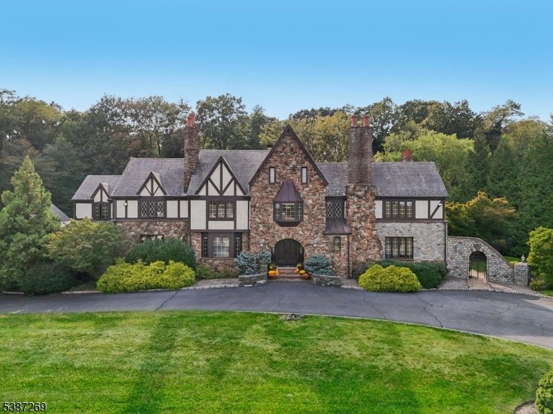 14 Jenna Court