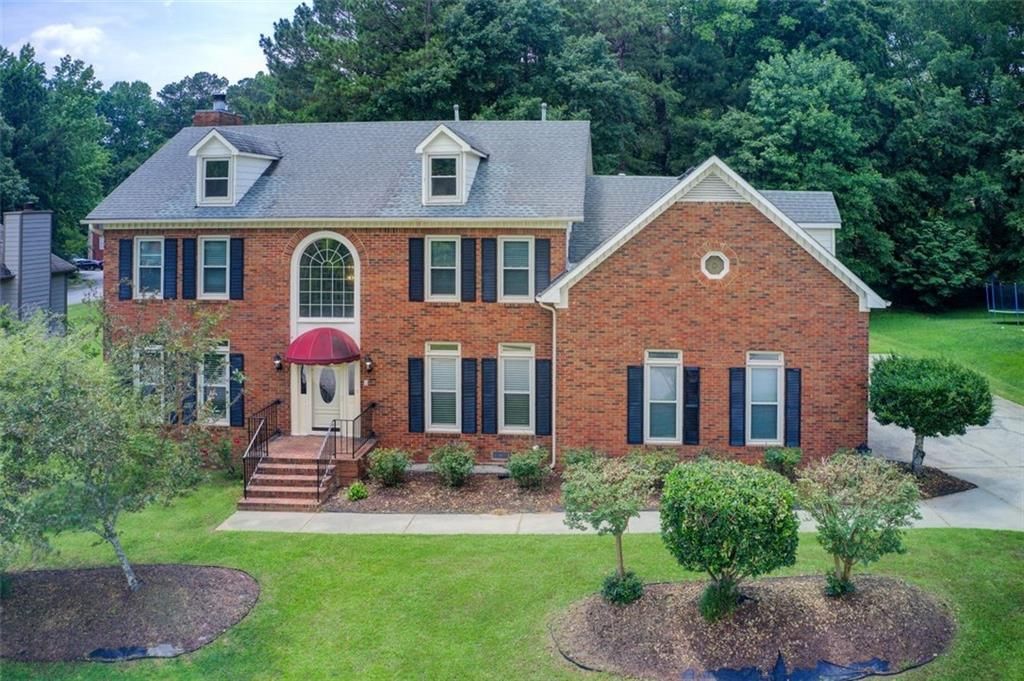 125 Heritage Lake Drive