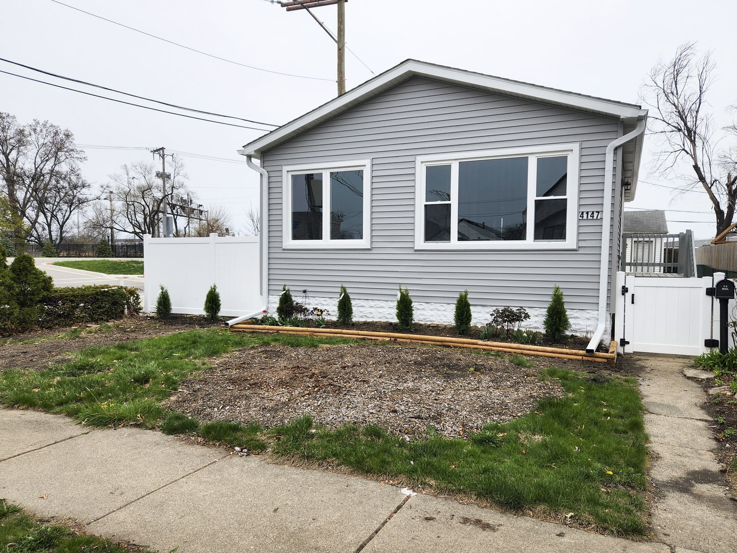 4147 Prairie Street