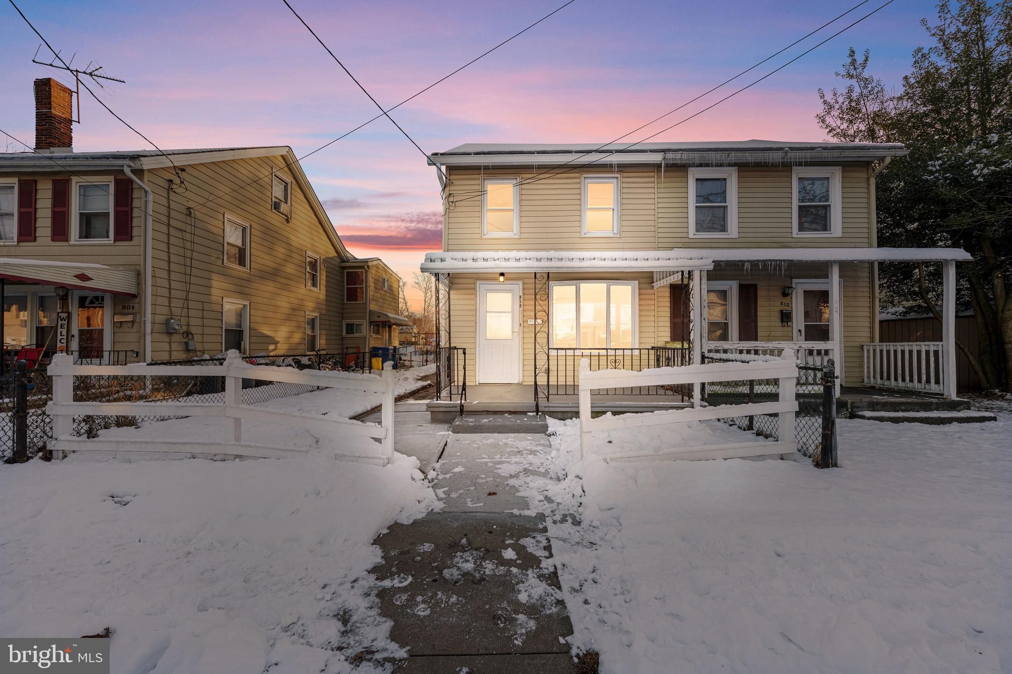 810 W 2nd Street