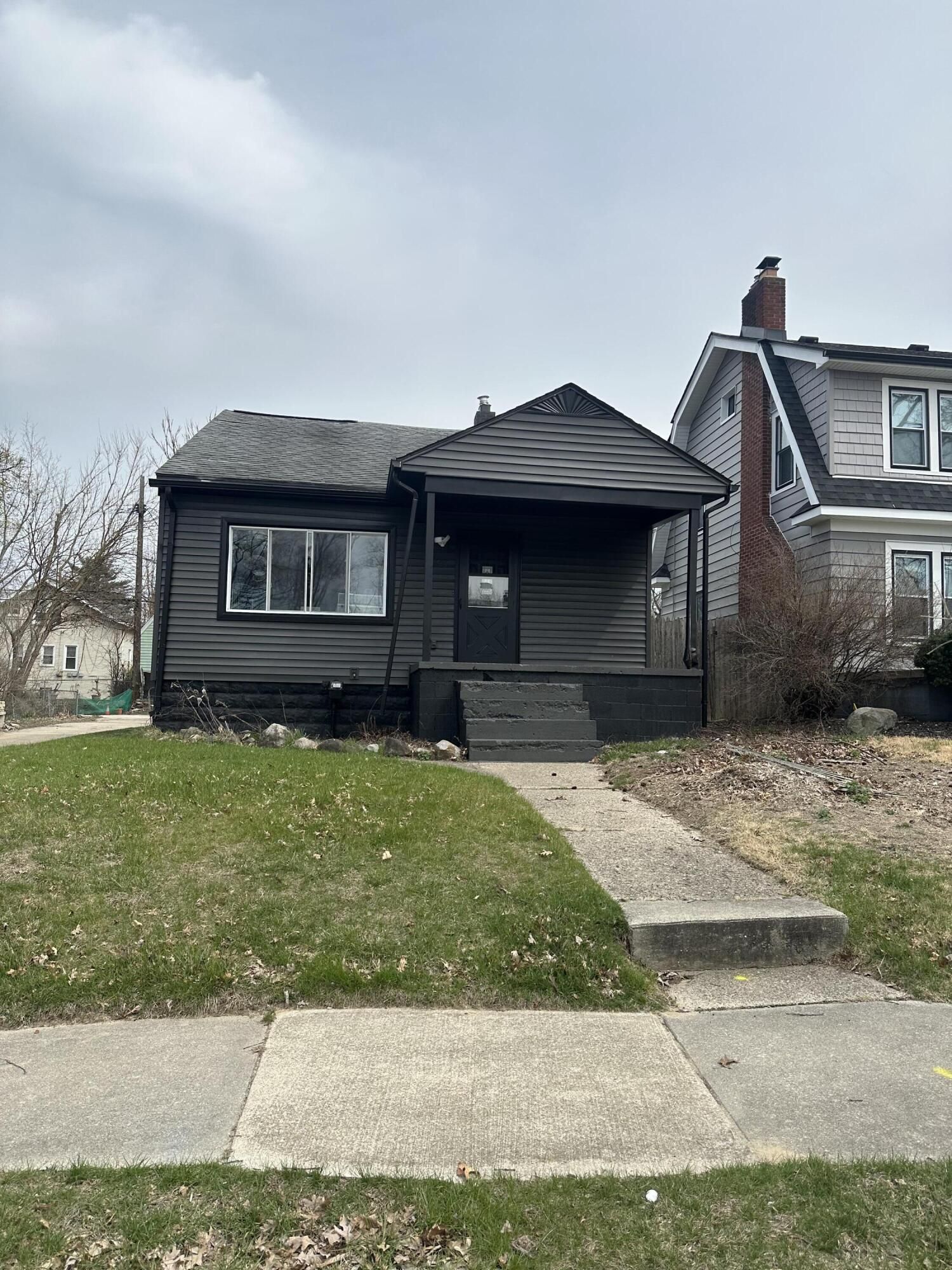 506 Hilldale Drive