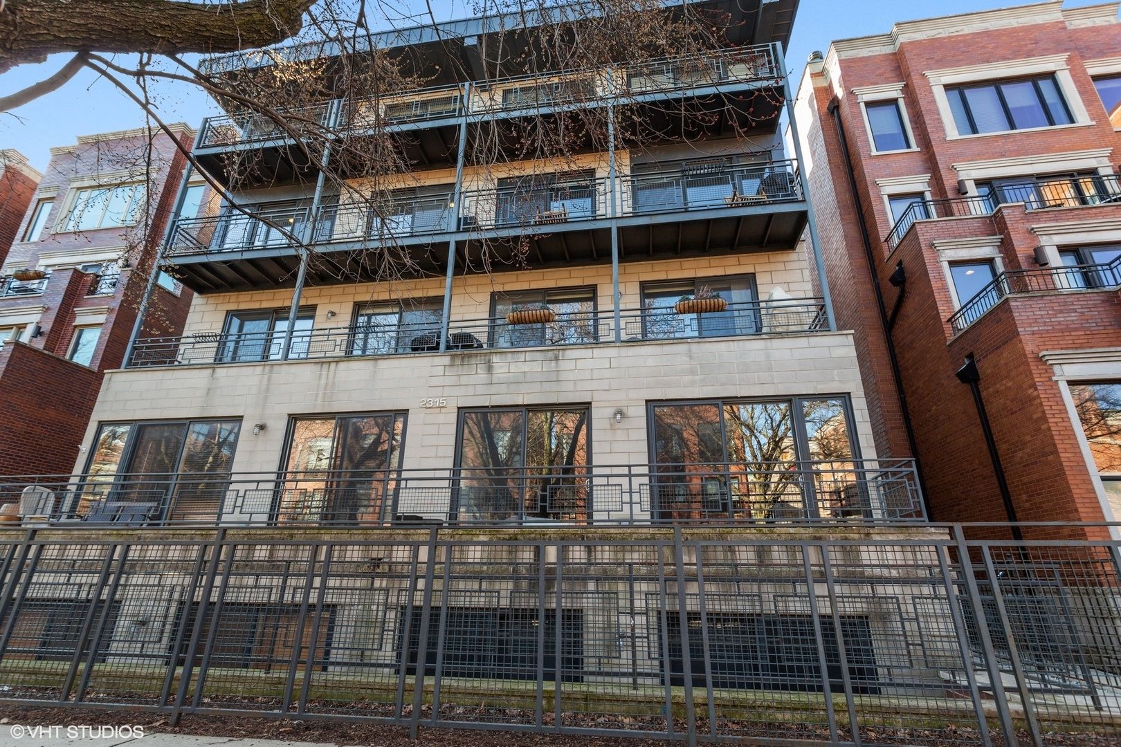 2315 W Wabansia Avenue 3NE