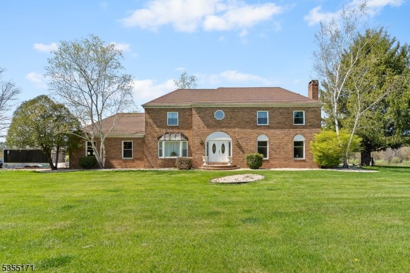 581 Montgomery Rd
