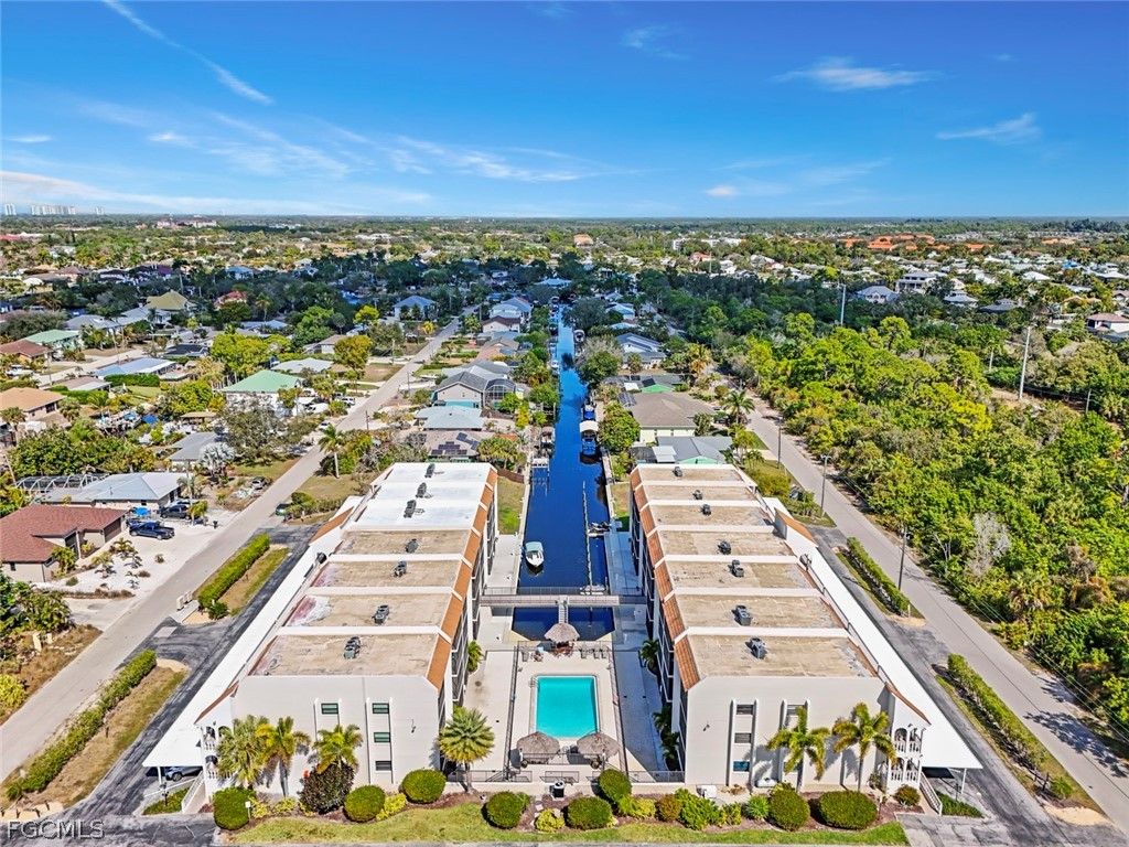 9395 Pennsylvania Avenue 9