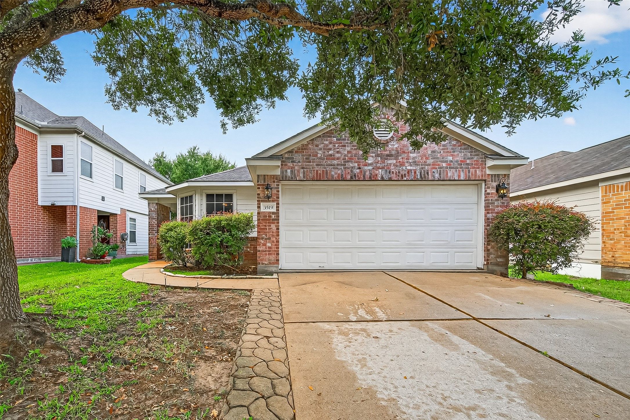 3519 Clipper Winds Way