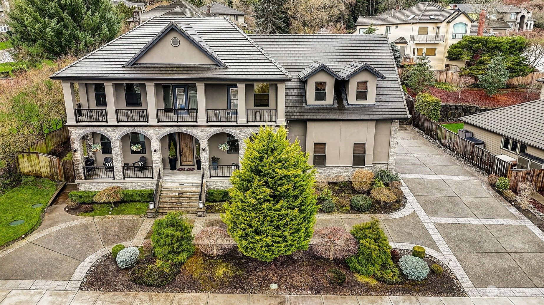 2030 Nw Lacamas Drive