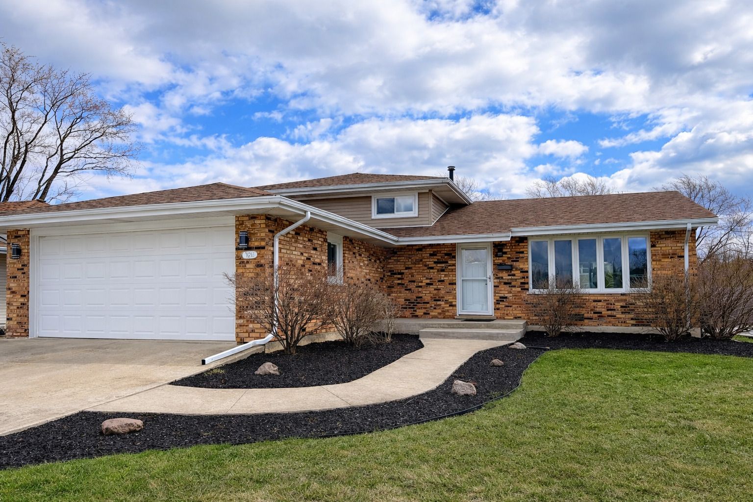 16755 Oleander Avenue