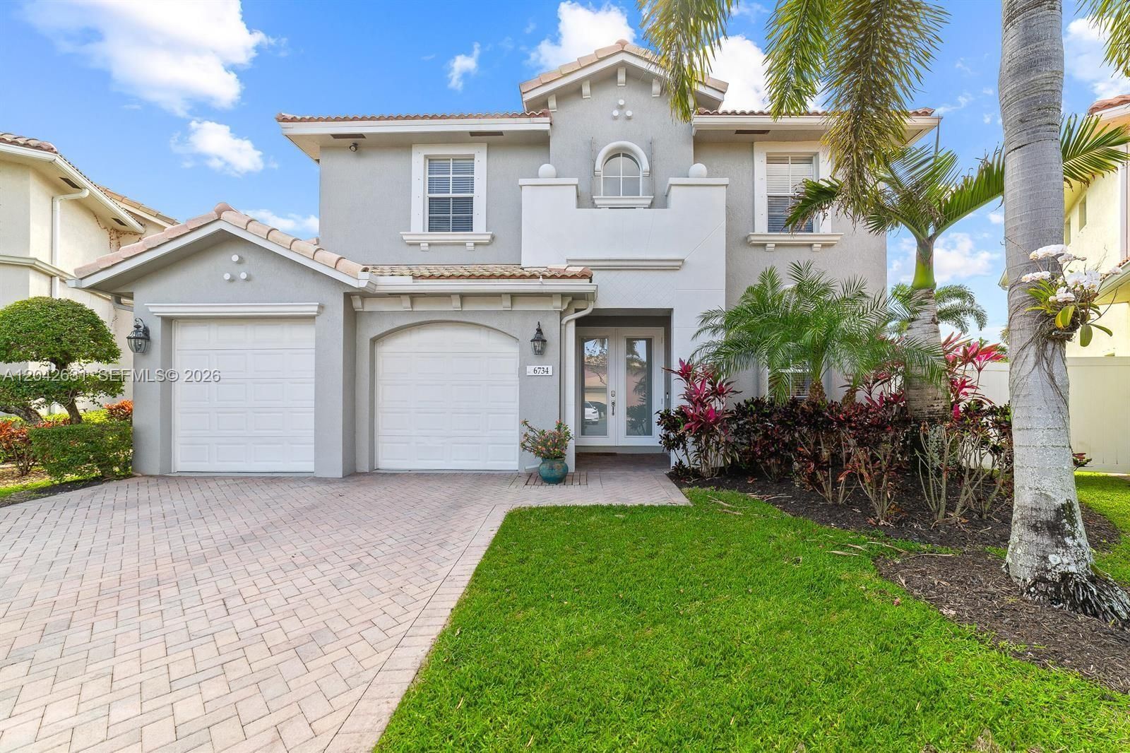 6734 Hannah Cove