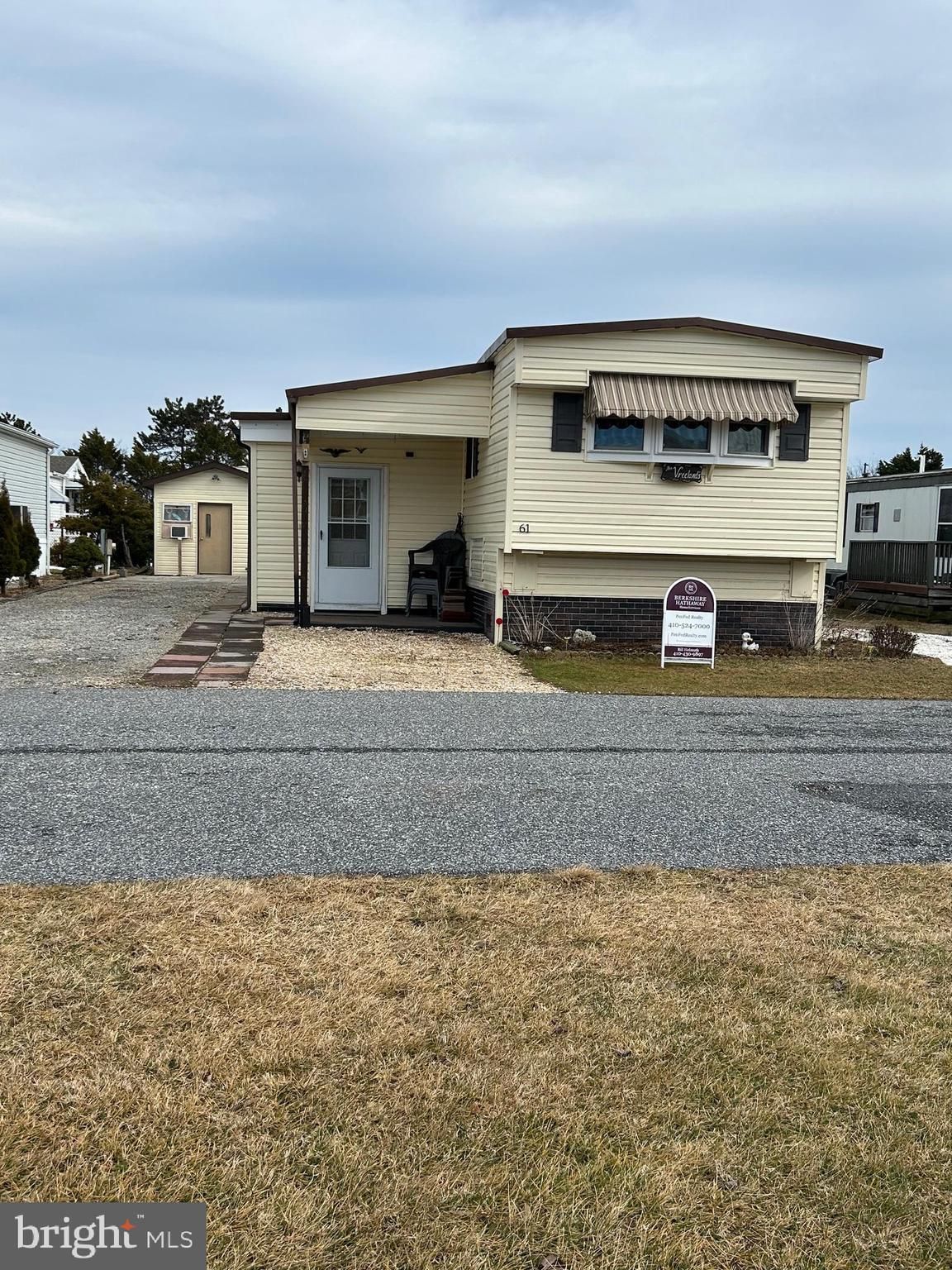 9916 Golf Course Road 61 61