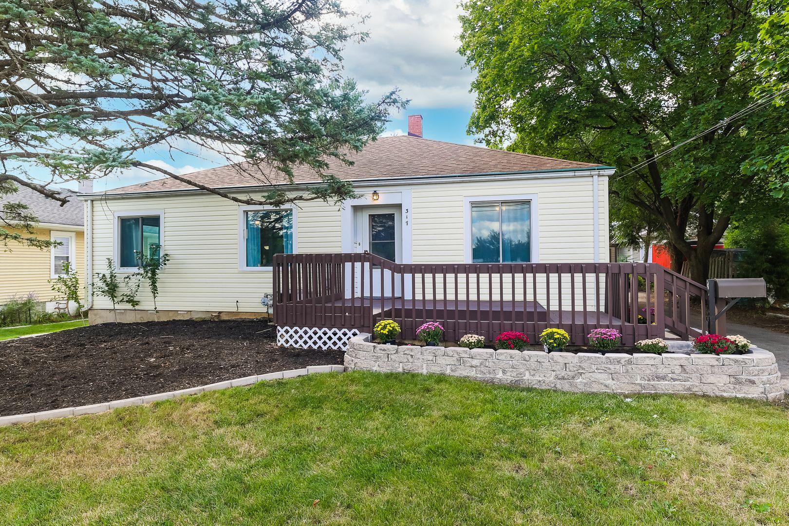 317 W Harding Road