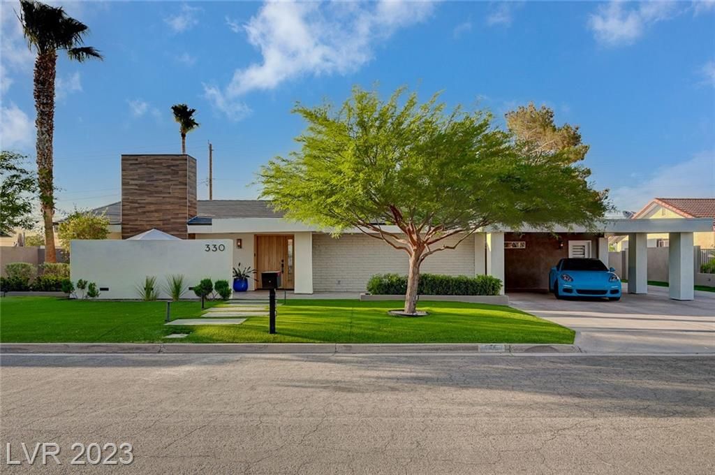 330 East Country Club Drive