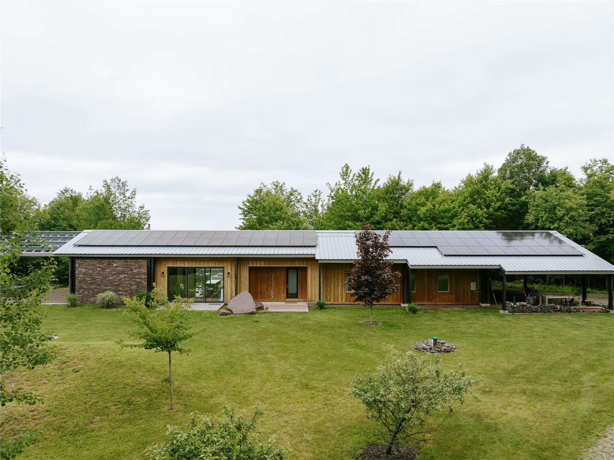 1199 W Highland Road