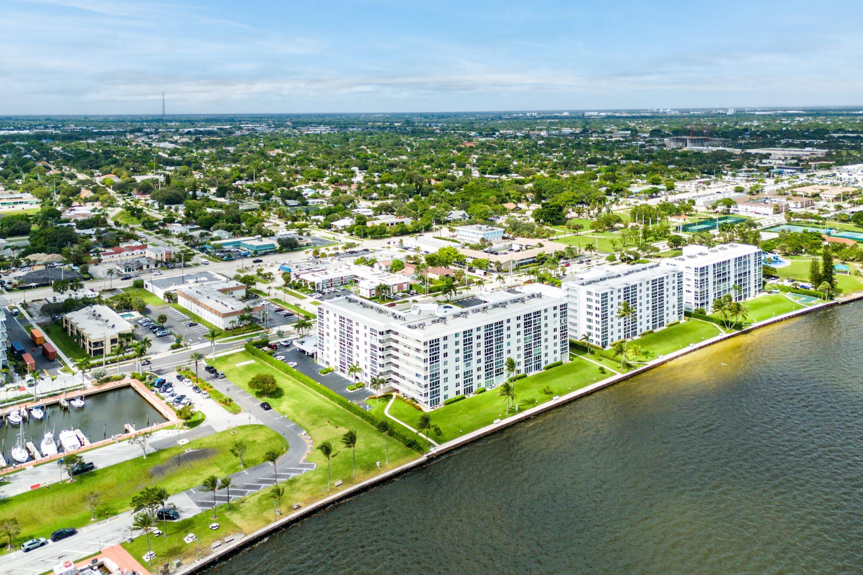 301 Lake Shore Drive 411