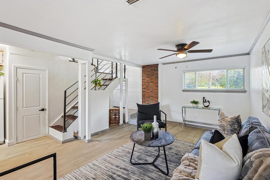 4039 Cole Avenue 101