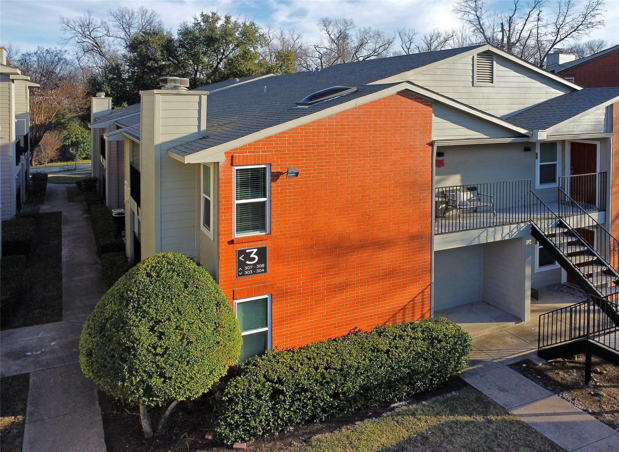 6900 Skillman Street 304C