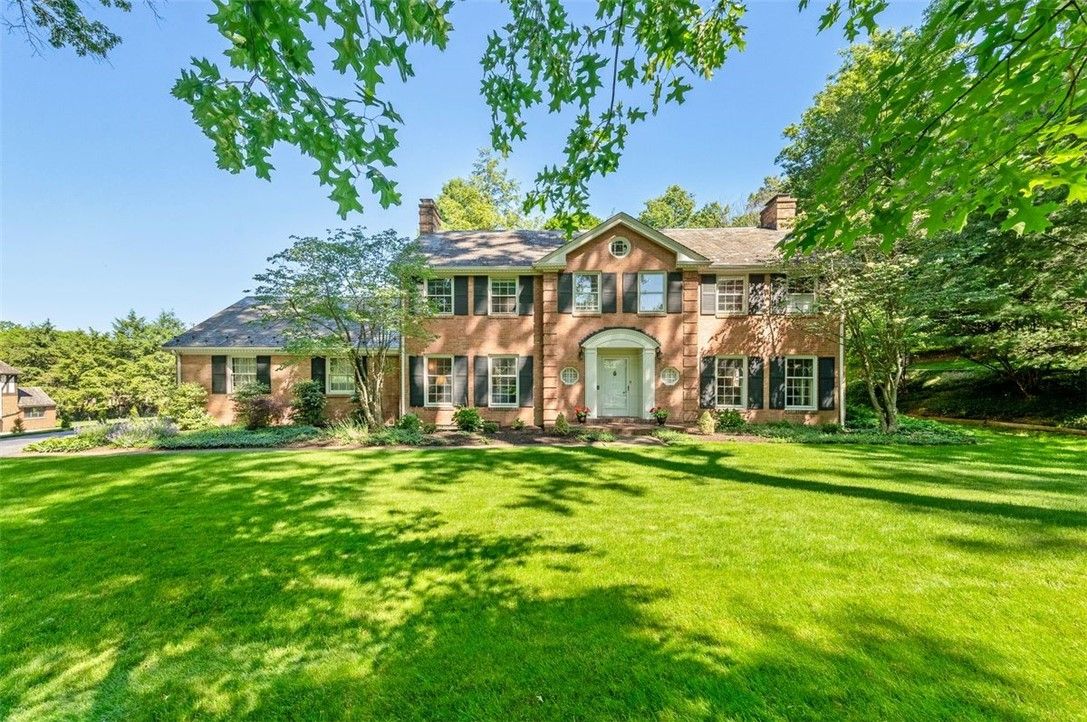 641 Pine Road