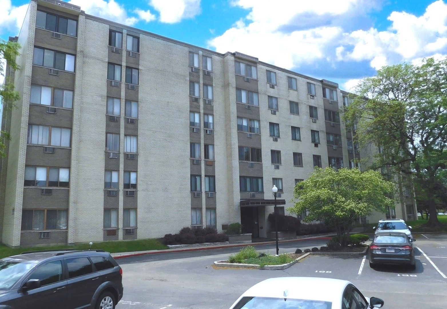 9740 S Pulaski Road 107