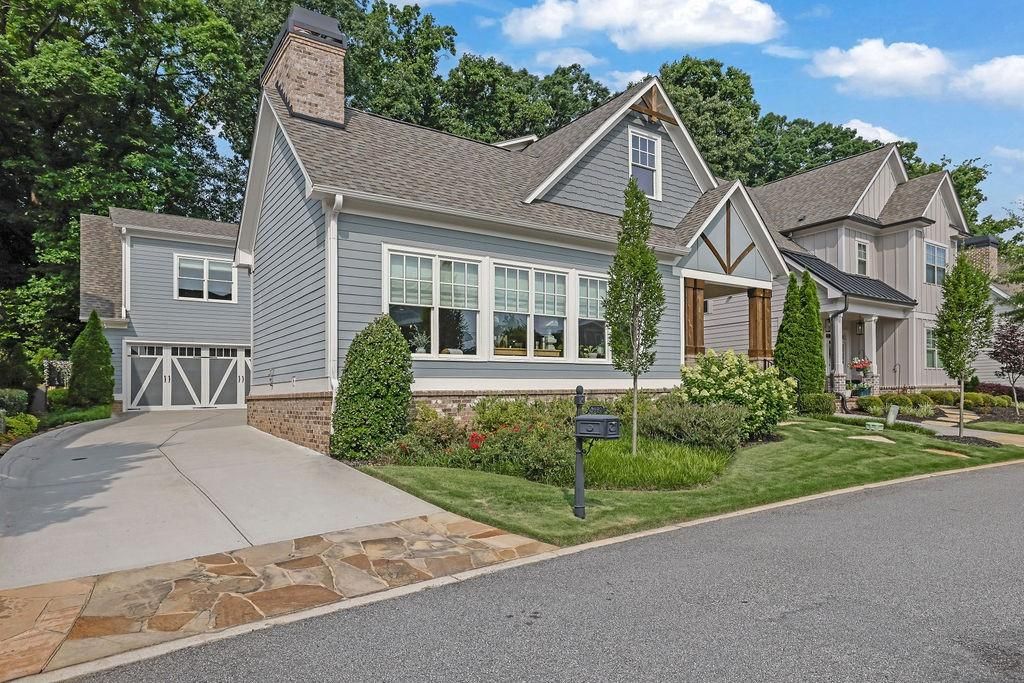 5690 Vineyard Park Trail