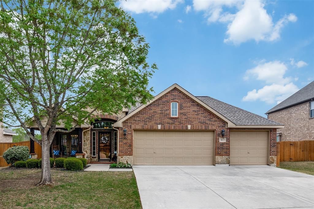2821 Nighthawk Drive