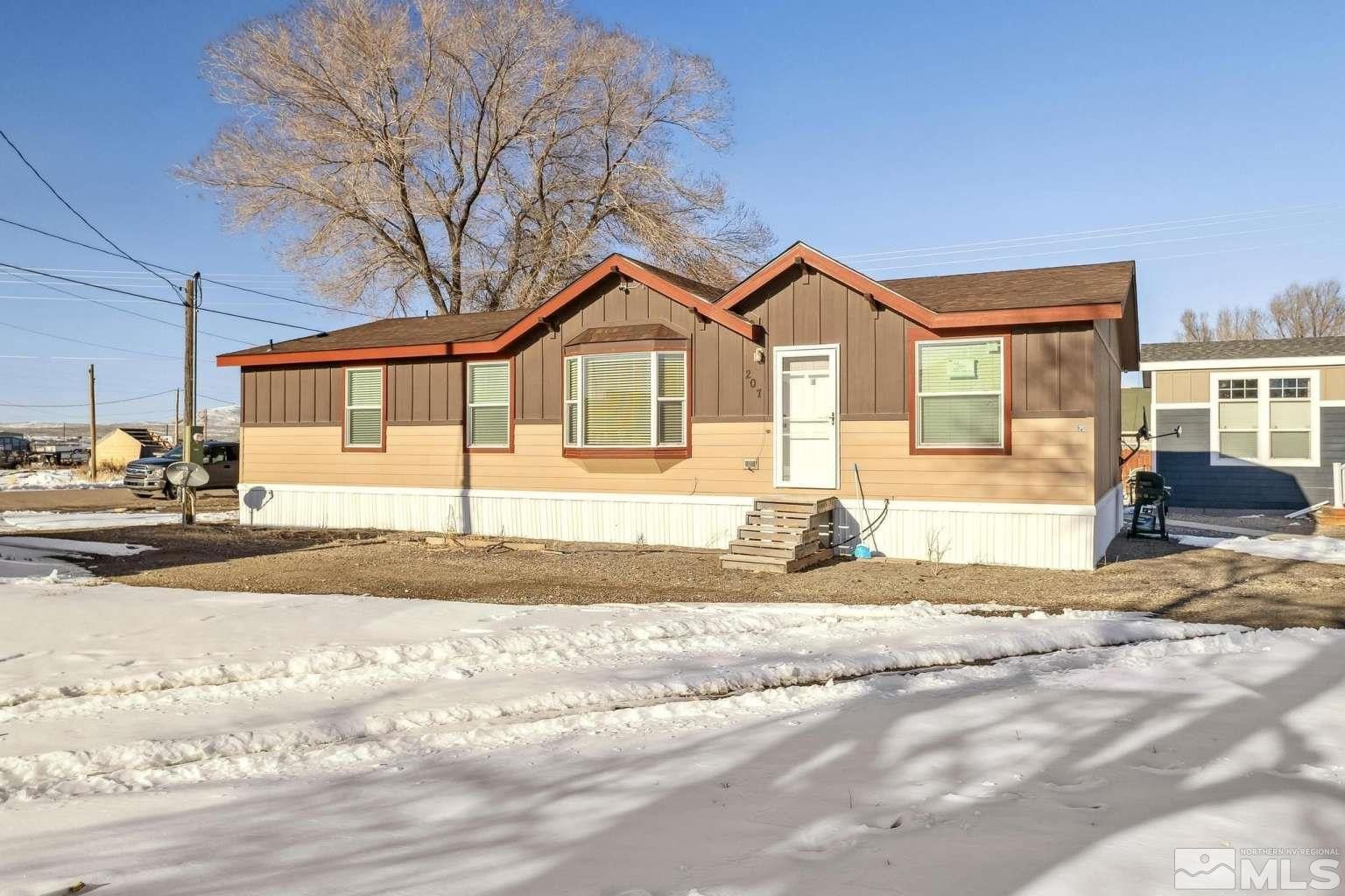 207 6th Street