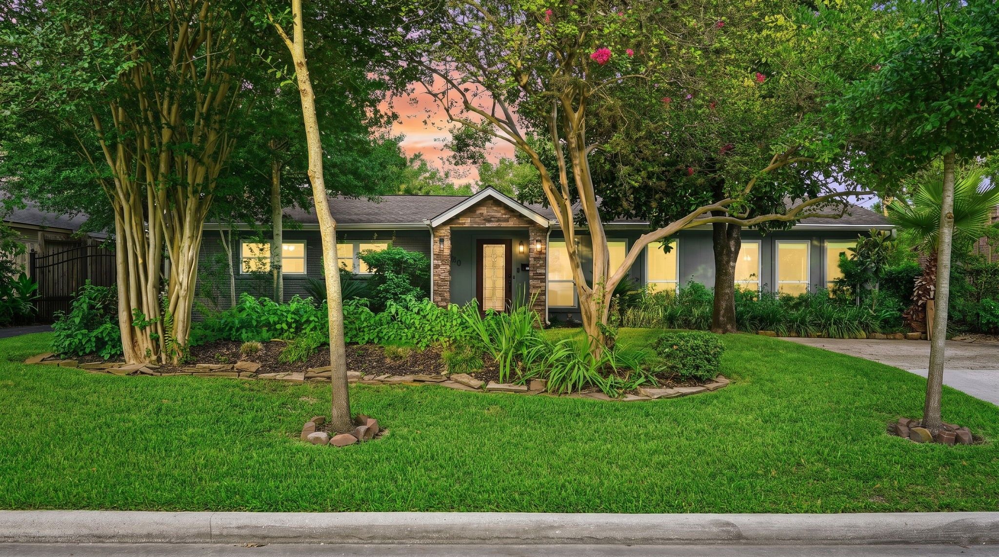 1320 Woodvine Drive