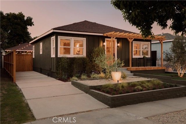 2355 Gatewood Street