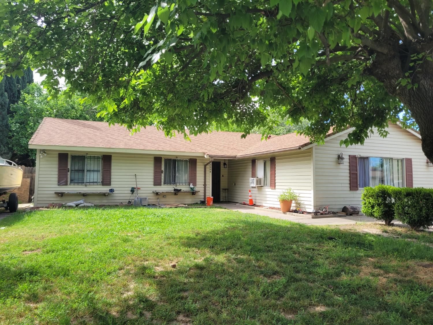 3608 Bainbridge Drive