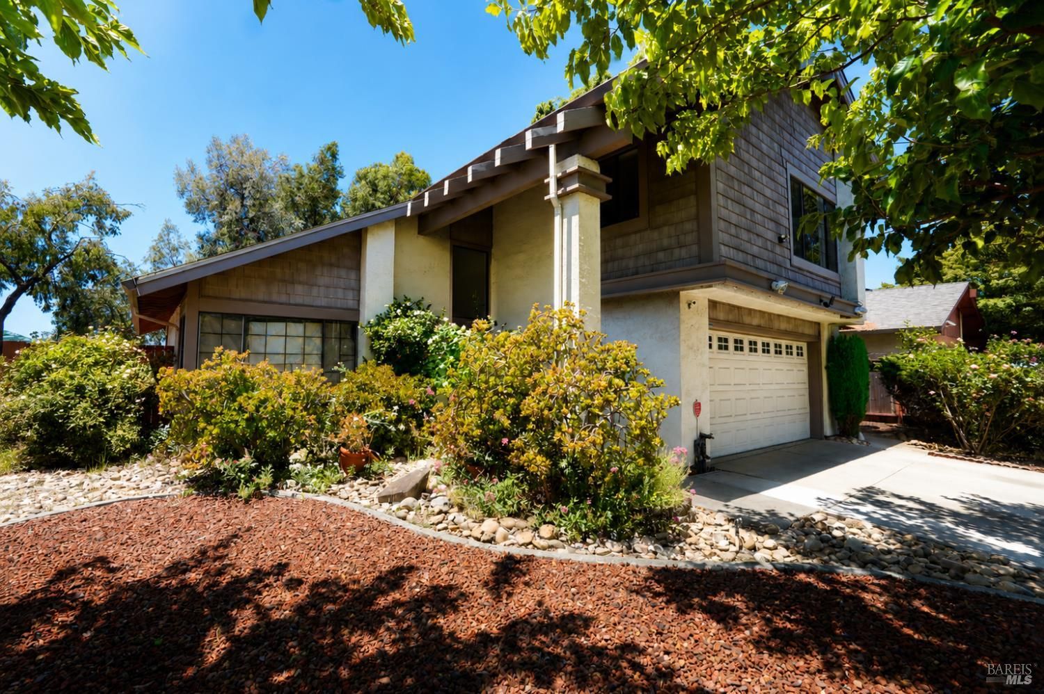 101 Stonewood Court