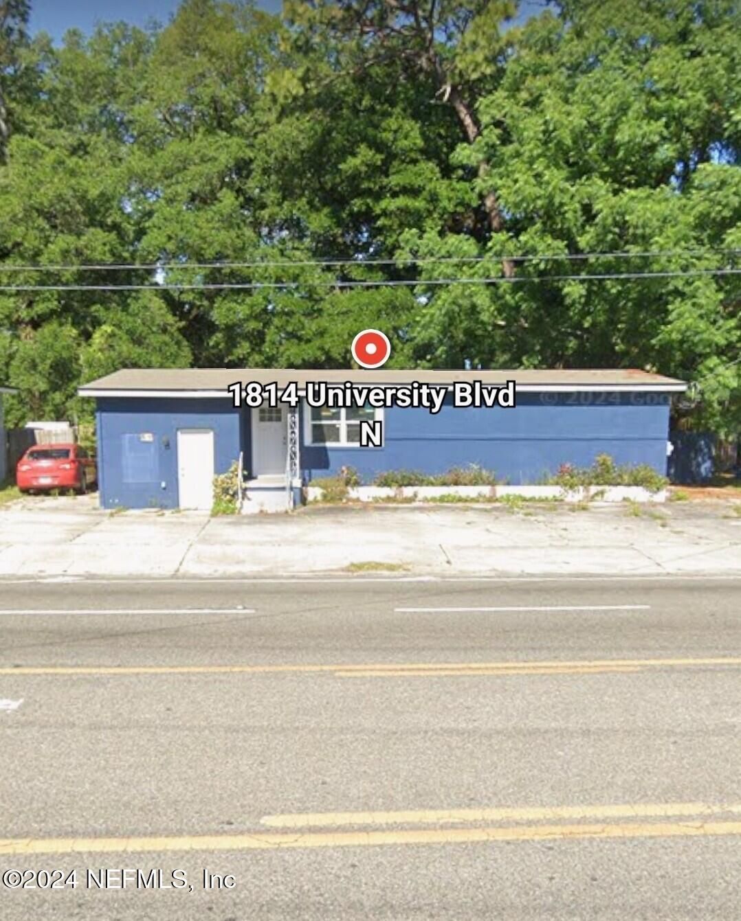 1814 University Boulevard N