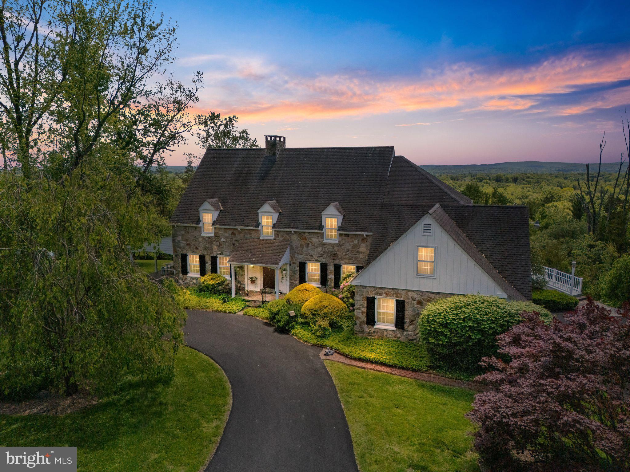 1300 Beaumont Lane