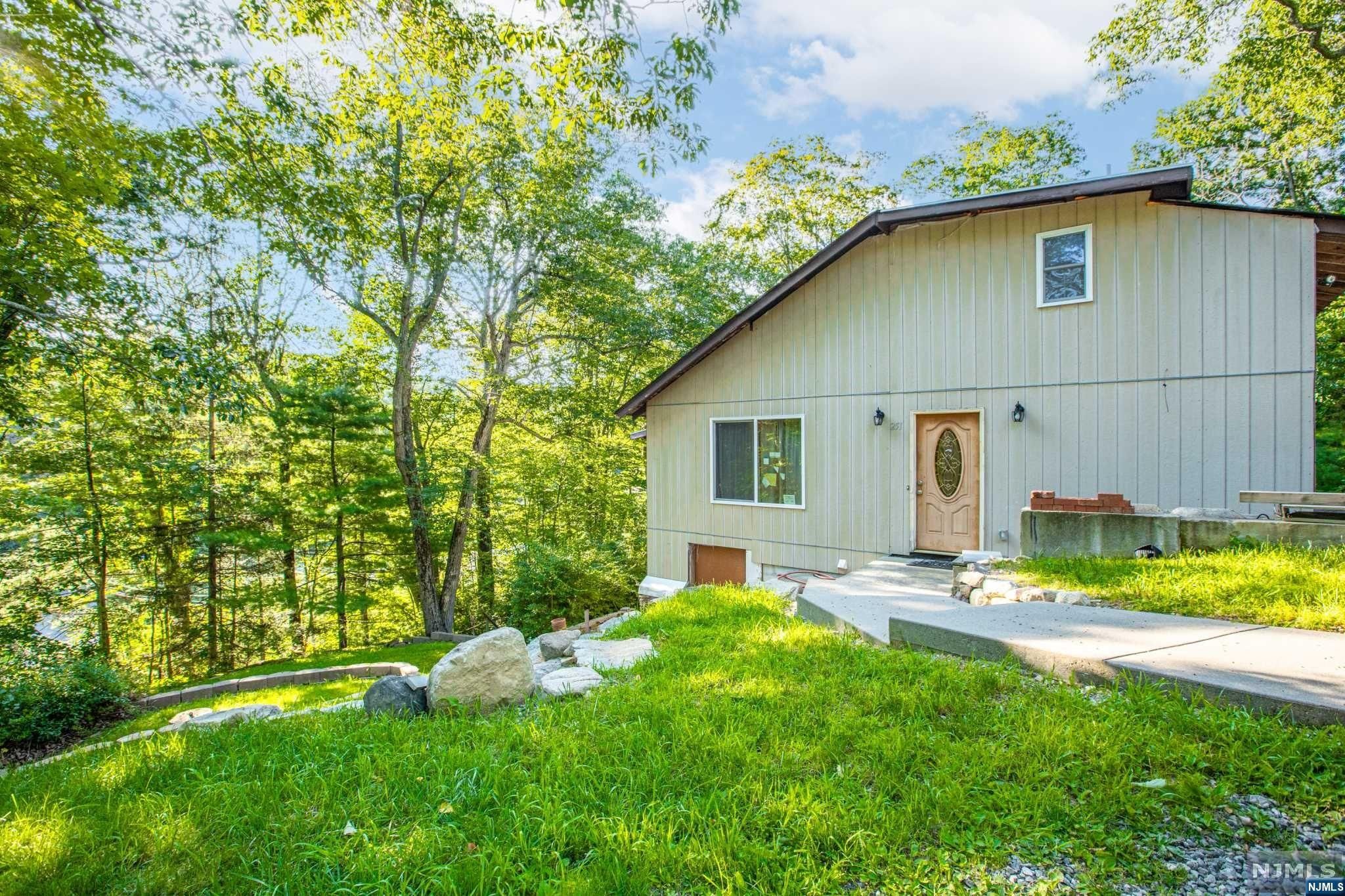 251 Otterhole Road