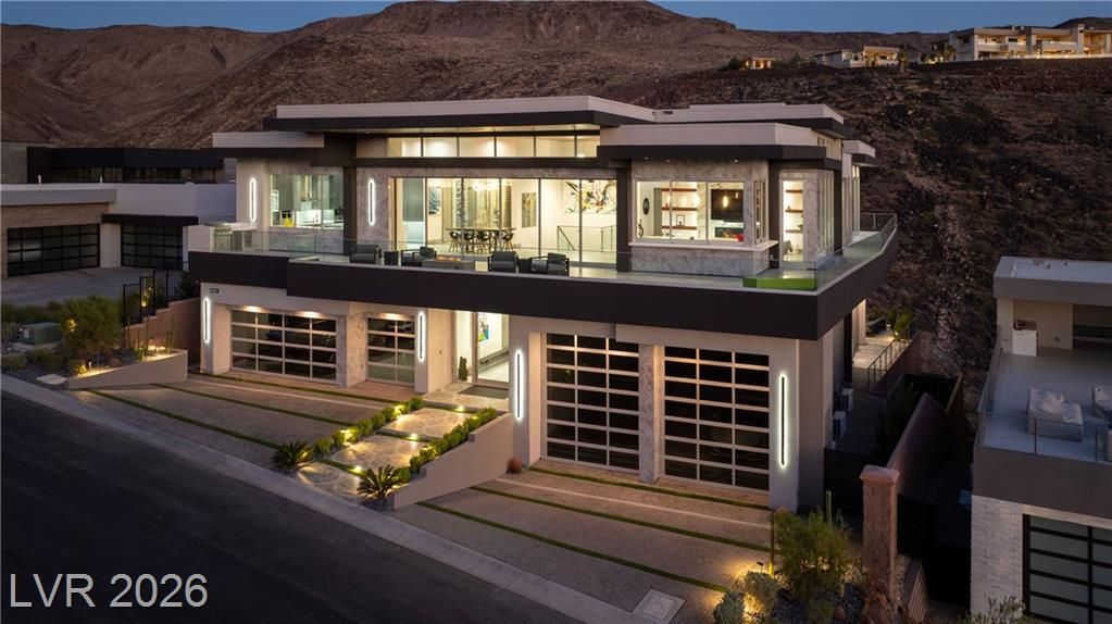 1205 Amber Rim Drive
