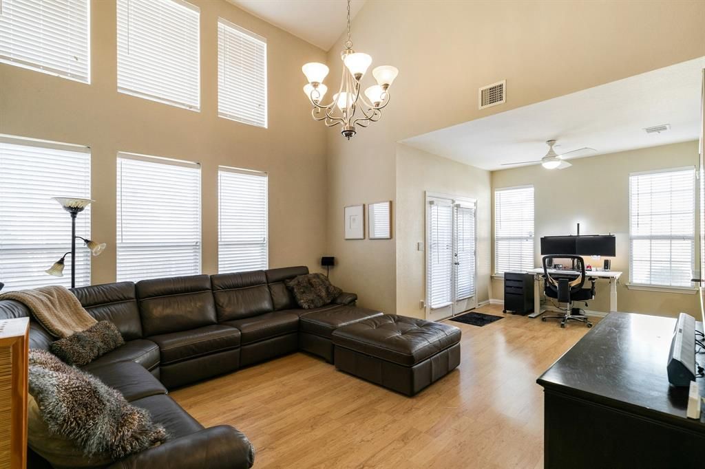 9845 Castlewood Drive