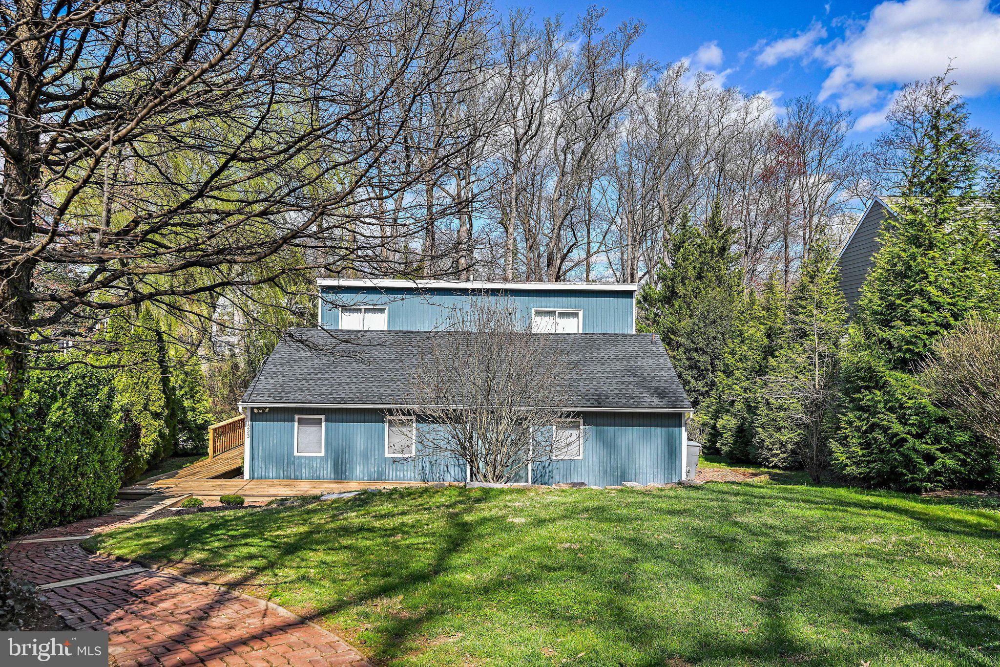 1223 Providence Terrace