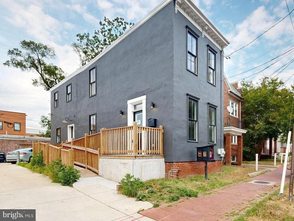 1214 U Street Se