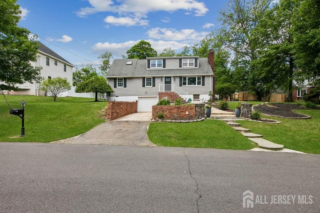 24 Jersey Avenue
