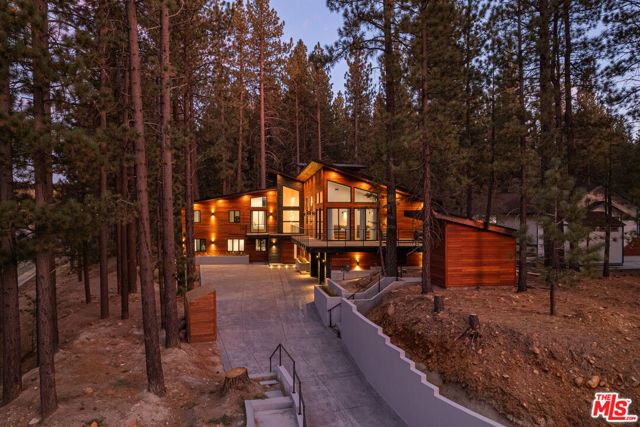 42421 Evergreen Drive