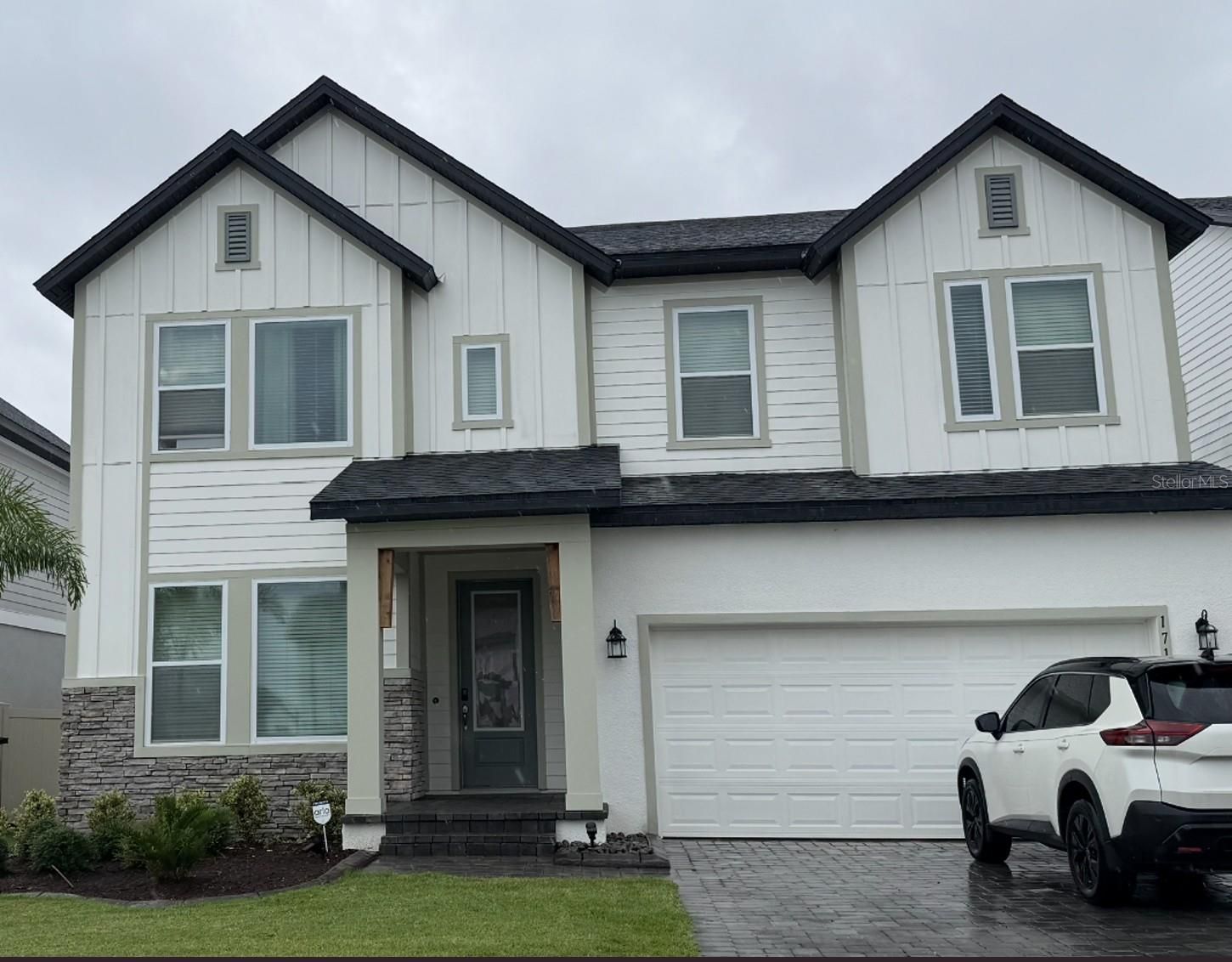 17152 Cercis Loop