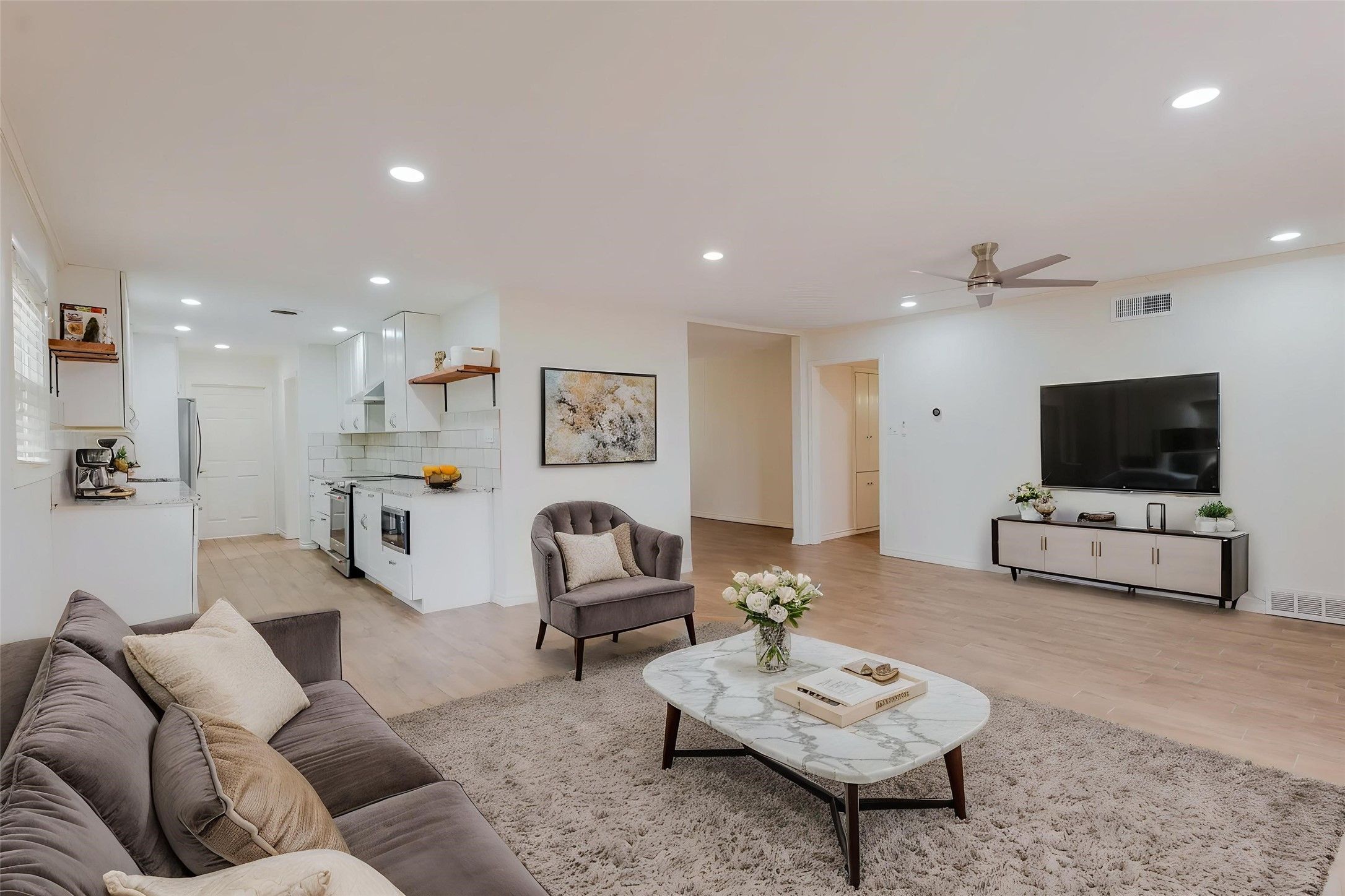 11839 High Meadow Drive