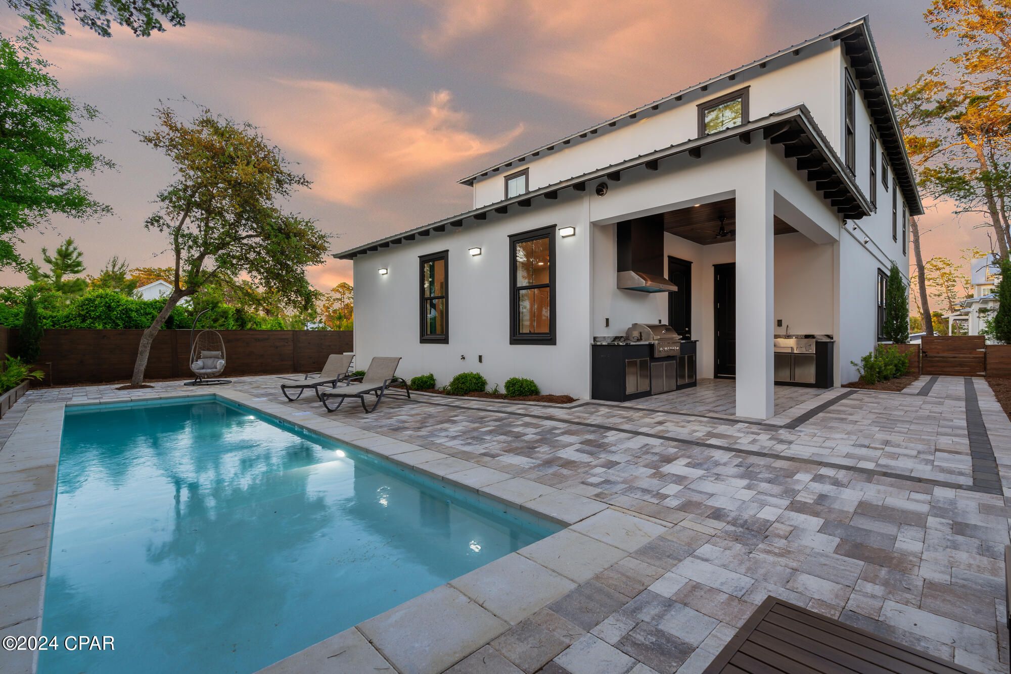 103 W Willow Mist Road