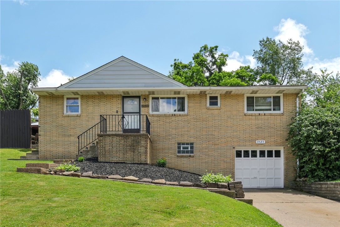 3523 Valley Dr