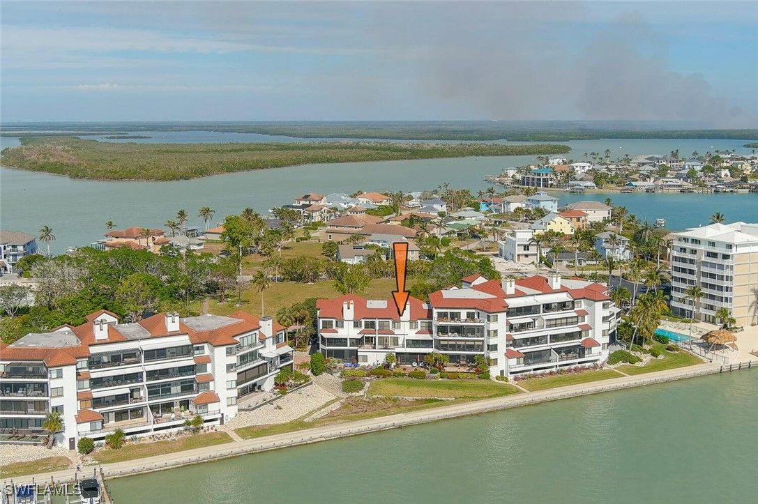 108 La Peninsula Boulevard 108