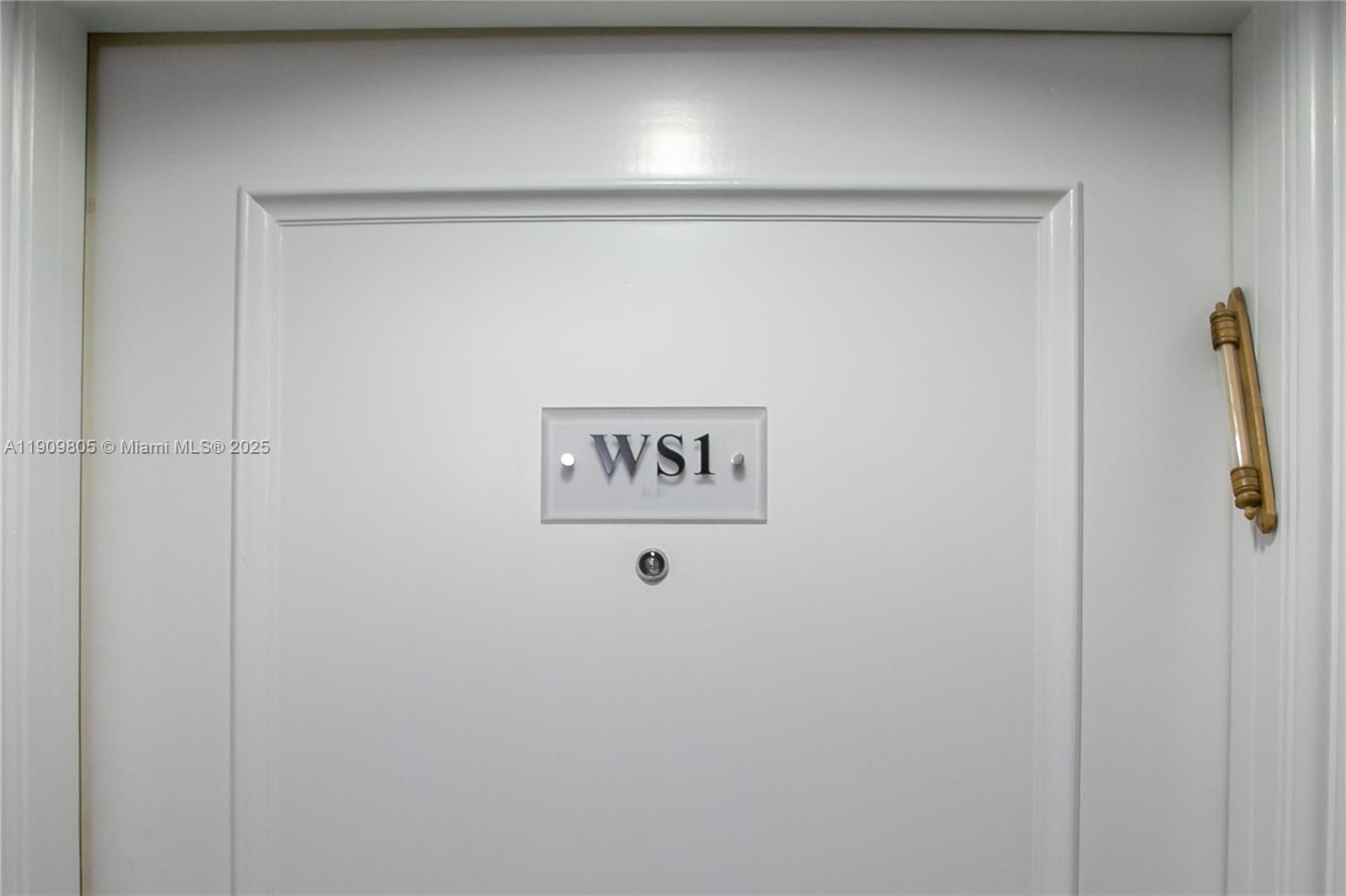 3000 Island Blvd WSTE1