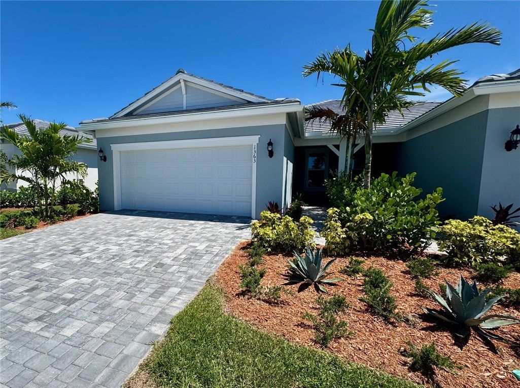 1363 Harper Way COLTON 19