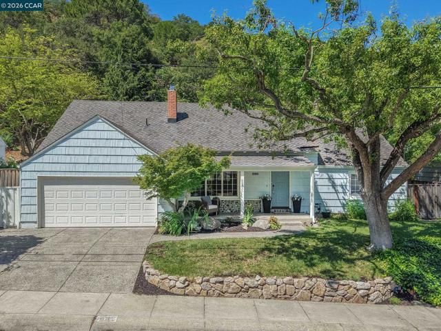 5412 Degnan Dr