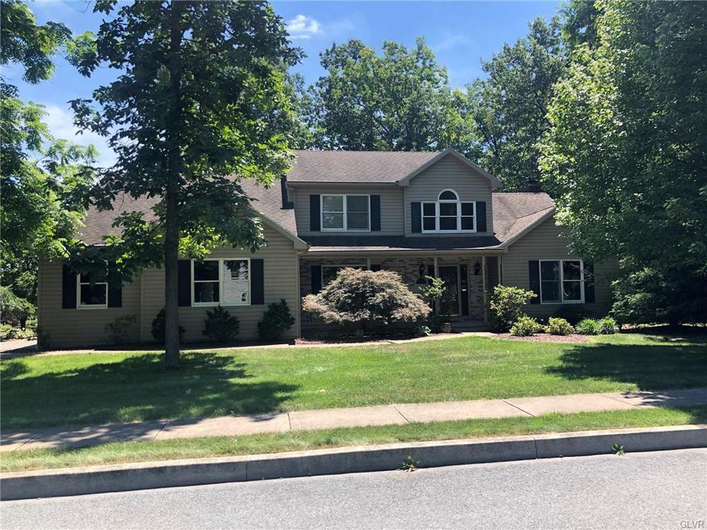 Holiday Hill Bath Pa Homes For Sale Real Estate Neighborhoods Com